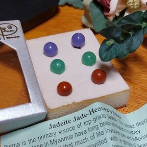Vintage Pan Pacific Jade Stud Earring Set Purple Green Boxed